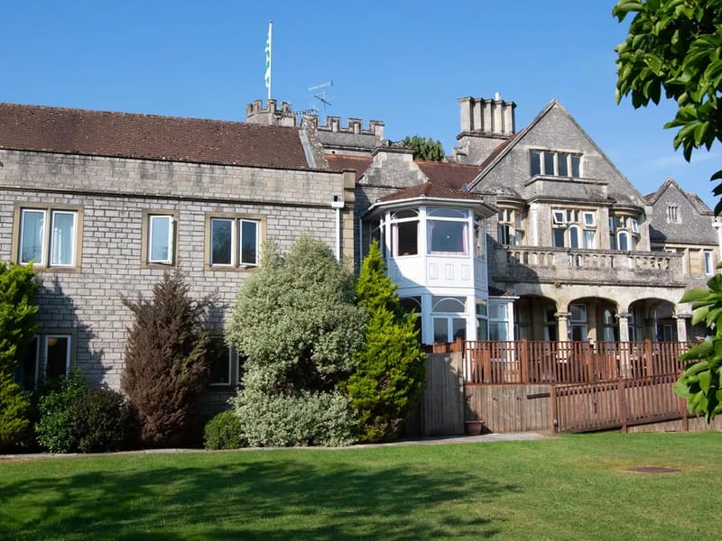 Milford Manor Care Home in Salisbury, England photo 3