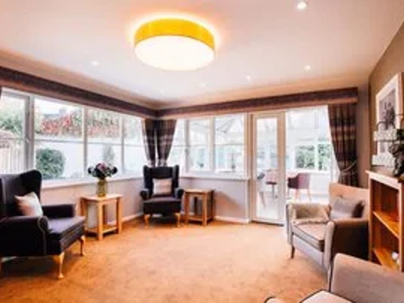 Lucerne House in Exeter, England photo 2