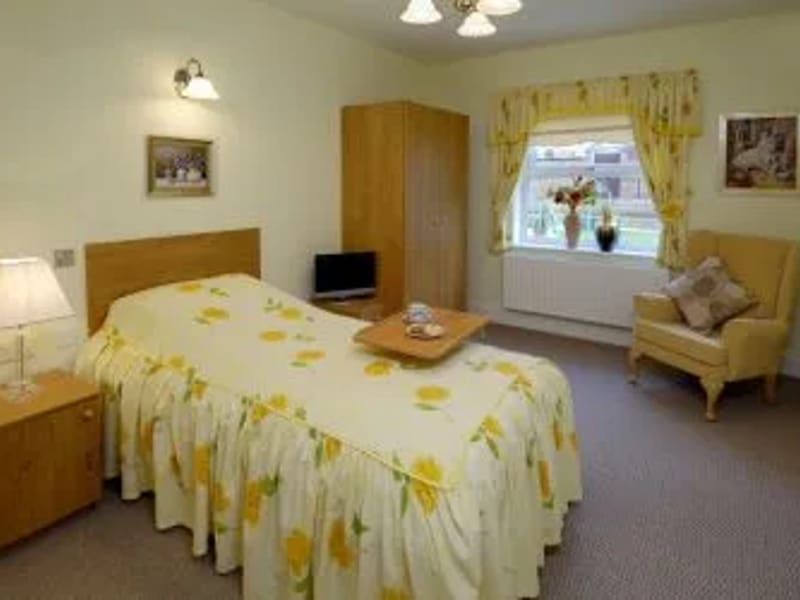 Lauren Court Residential Care Home - Assisted Living in Chester, England photo 5