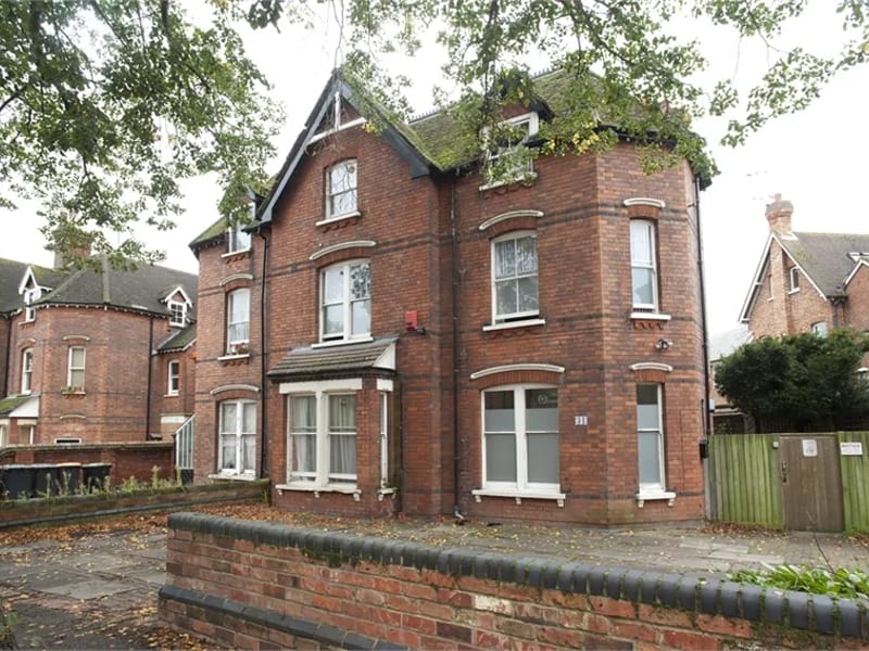 Lotus House in Bedford, England photo 1