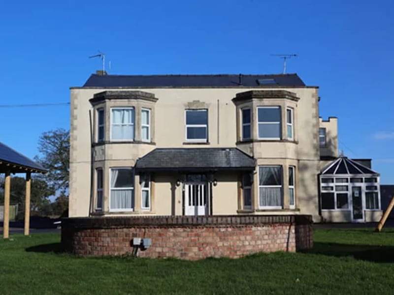 Fern Court in Gloucester, England photo 3