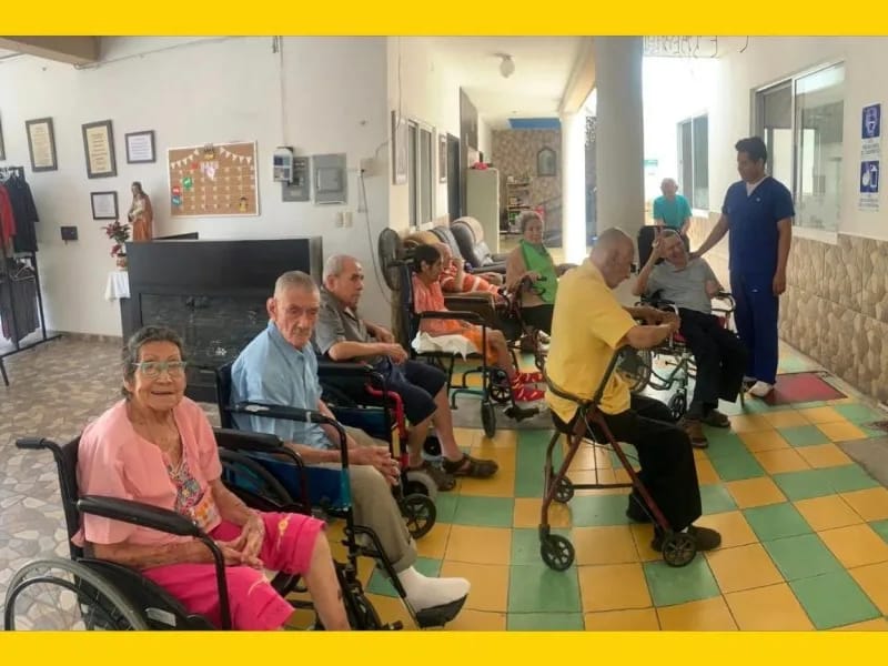 ASILO DE ANCIANOS SEÑOR CURA DEMETRIO SIORDIA CAZARES - Hogar de Ancianos in Santiago Ixcuintla, Nayarit photo 2