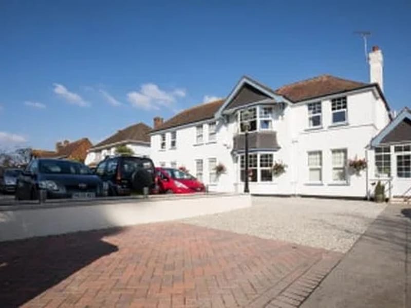 Autumn Lodge - Bognor Regis - Assisted Living in Bognor Regis, England photo 2