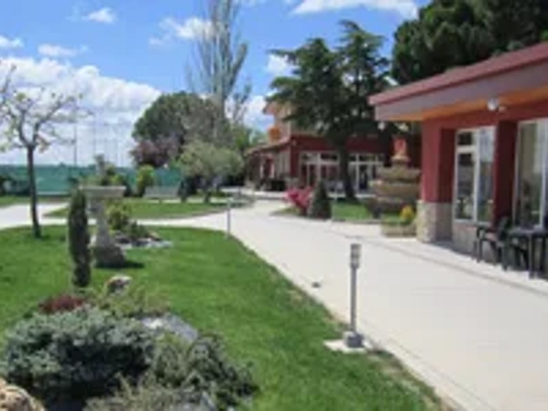 Residencia De Tercera Edad Santo Domingo - Hogar de Ancianos in Almudevar, Aragón photo 2