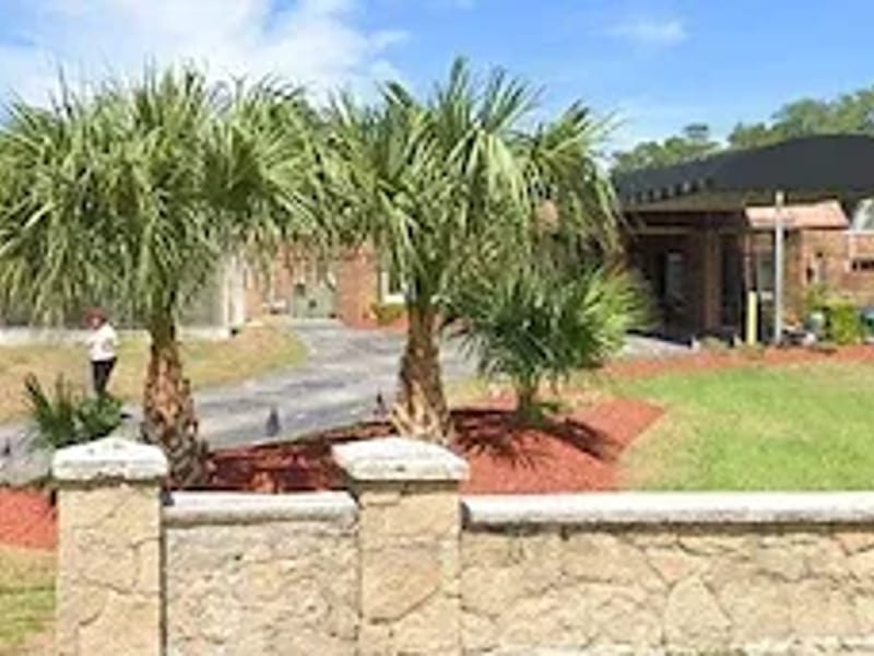 Beachside Center for Rehabilitation and Nursing — Nursing Home, New Smyrna Beach, FL · photo 3