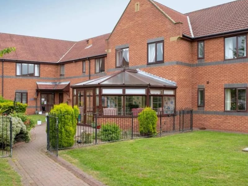 Archers Court - Assisted Living in Sunderland, England photo 2