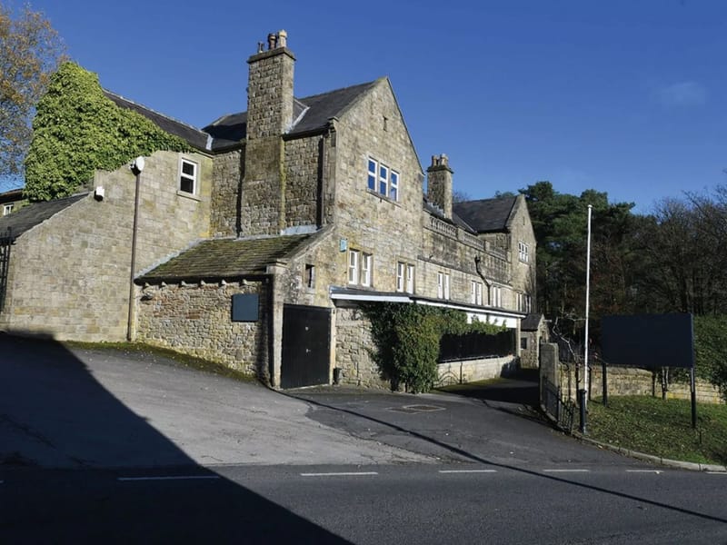 Moorfields Lodge - Nursing Home in Keighley, England photo 2