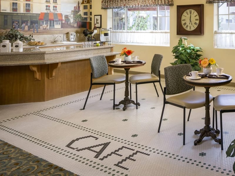 Atria Santa Clarita - Assisted Living in Santa Clarita, CA photo 3
