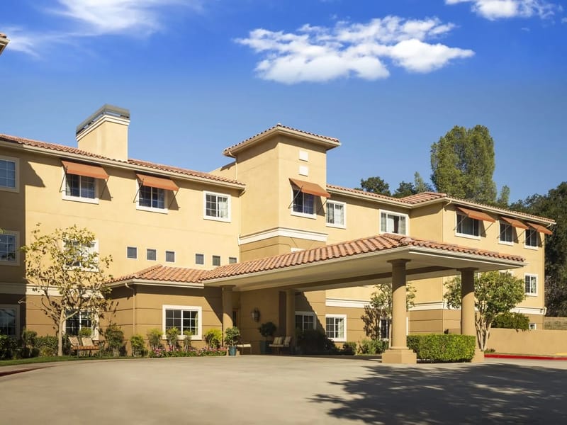 Atria Santa Clarita - Assisted Living in Santa Clarita, CA photo 1