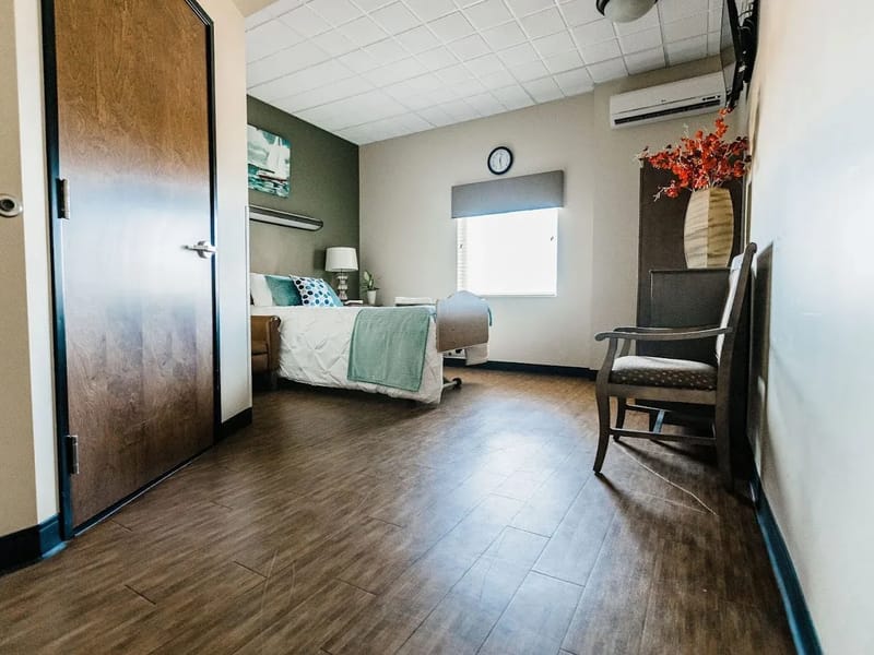 Sandstone Spring Valley - Nursing Home in Las Vegas, NV photo 2