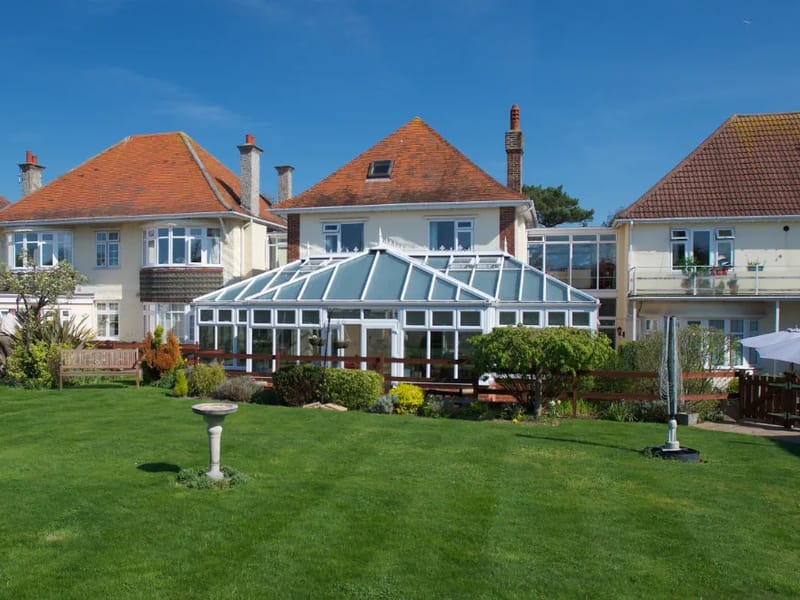 Kingland House Residential Home - Assisted Living in Poole, England photo 3