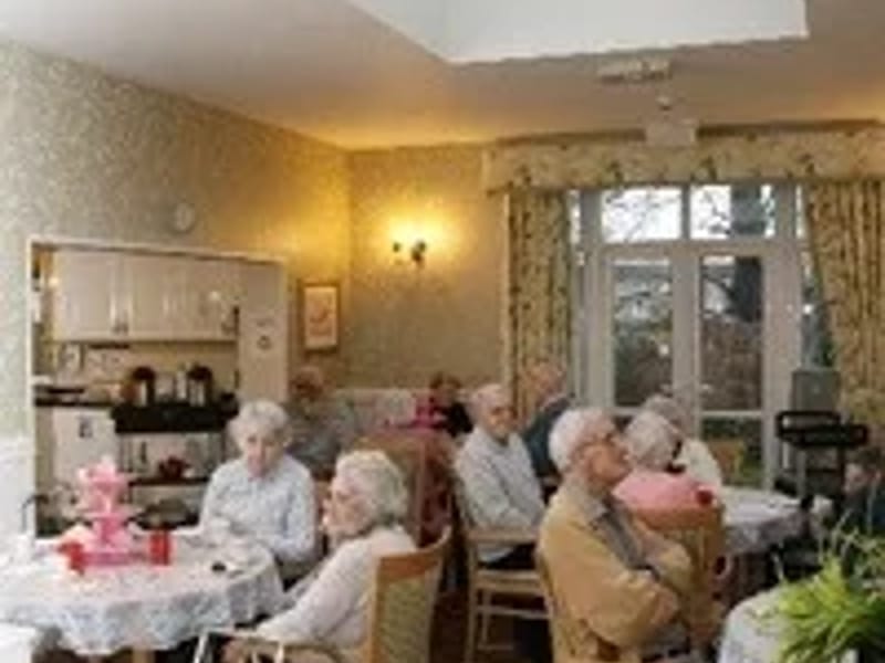 Norwood Grange Care Home in Sheffield, England photo 2