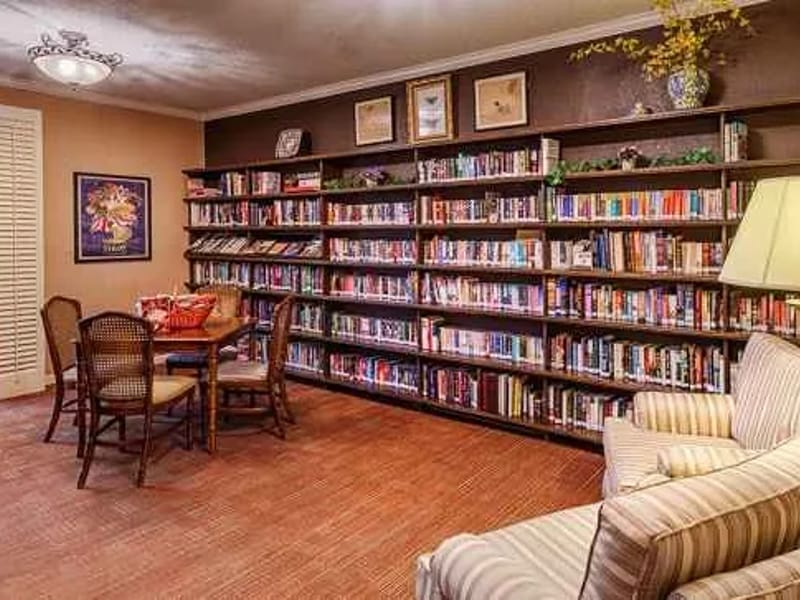 Chateau At River'S Edge, The - Assisted Living in Sacramento, CA photo 2