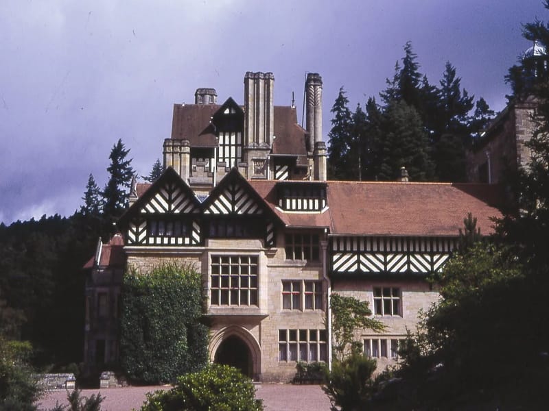 Brownlow House - Nursing Home in Manchester, England photo 2
