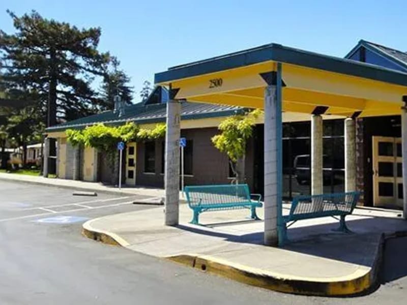Aquino'S Care Home - Assisted Living in Pinole, CA photo 1