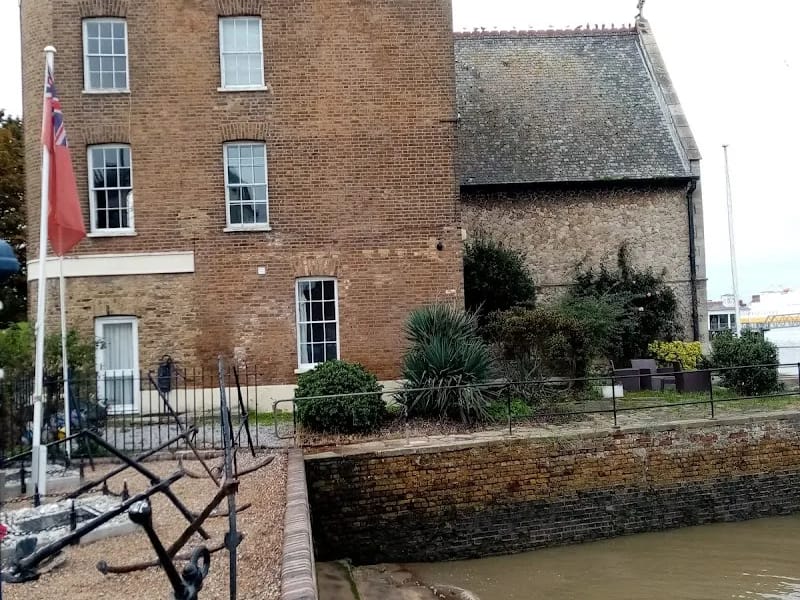 Gravesend - In-Home Care in Gravesend, England photo 4