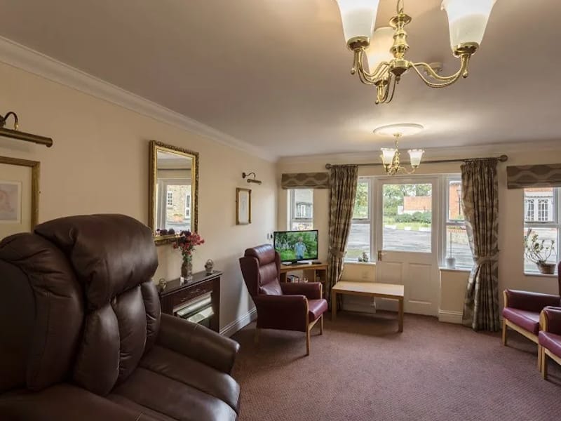 The Whitecroft - In-Home Care in Grays, England photo 9