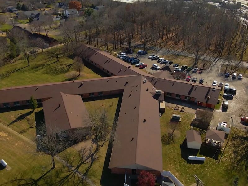 Camelot Nursing and Rehabilitation Center - Nursing Home in Farmington, MO photo 3