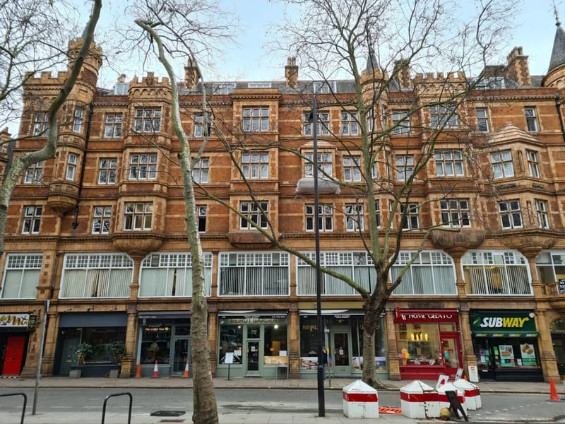 Shaftesbury Brookside House in London, England photo 1