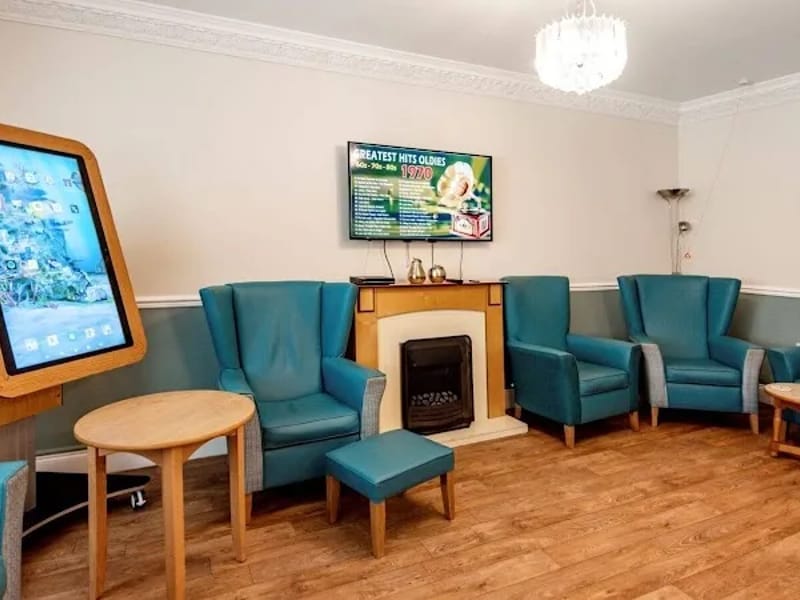 Ashlea Lodge - Assisted Living in Sunderland, England photo 3