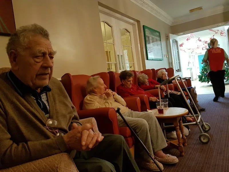 Ashlea Lodge - Assisted Living in Sunderland, England photo 7