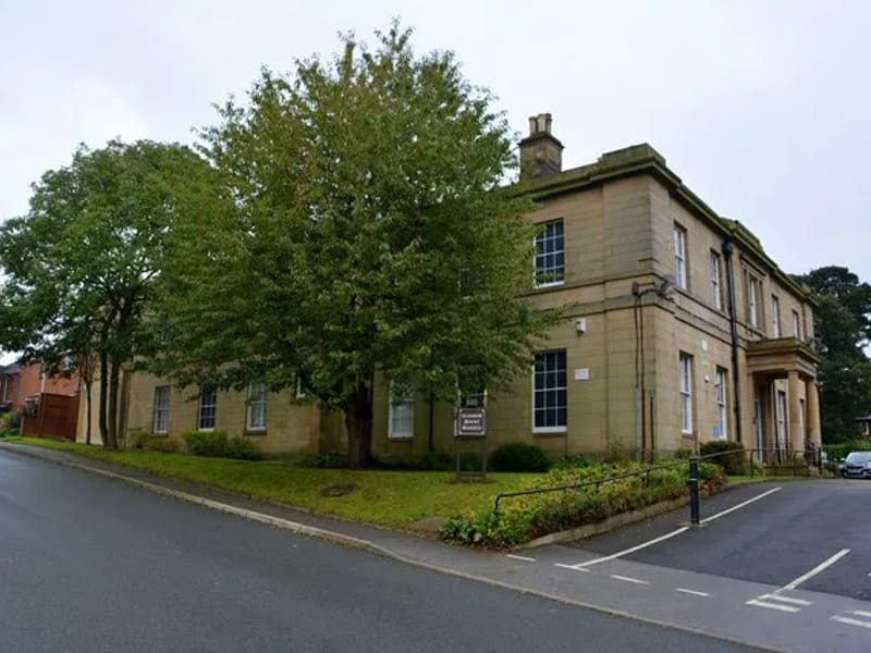 Gledhow - Nursing Home in Leeds, England photo 1