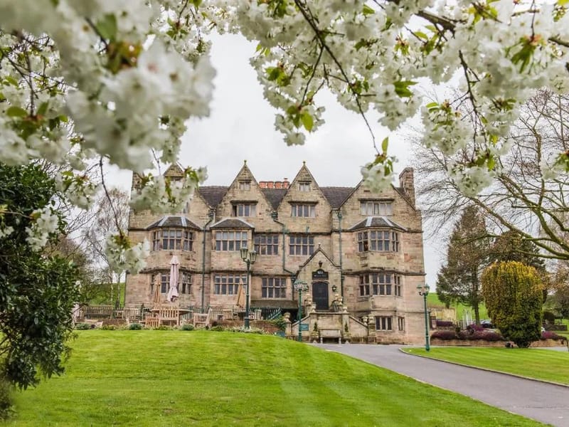 Weston House - Assisted Living in Stafford, England photo 2