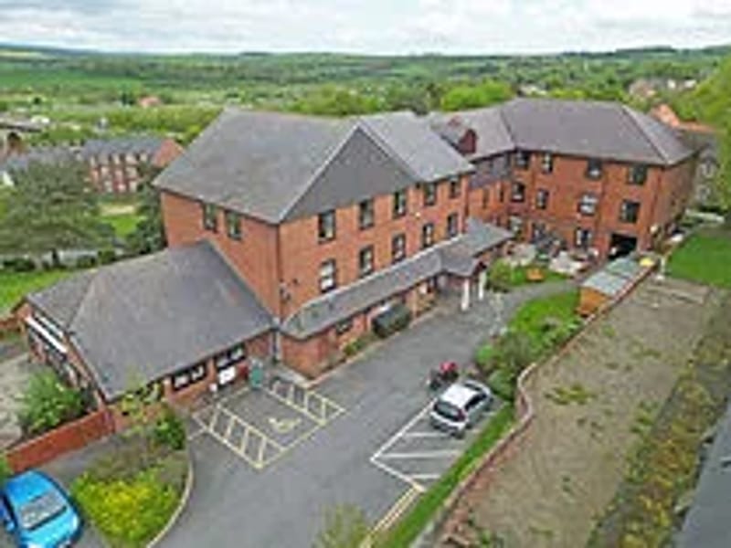 Bishopsgate Lodge Care Home - Nursing Home in Bishop Auckland, England photo 3