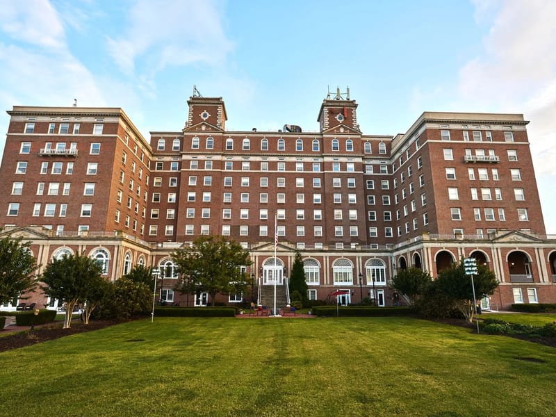 Chamberlin House North - Assisted Living in Richmond, VA photo 2
