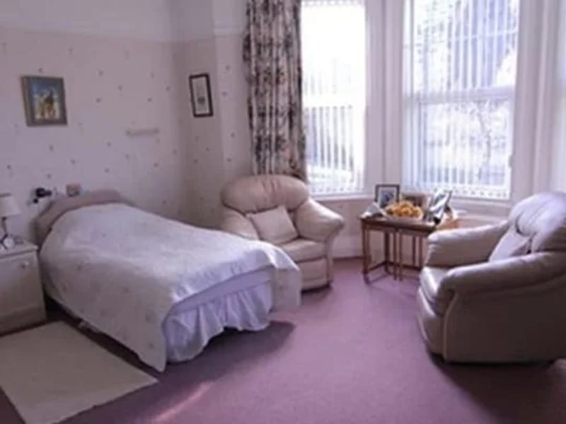 Philip Cussins House - Assisted Living in Newcastle Upon Tyne, England photo 2