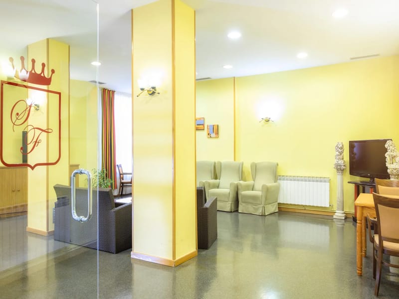 Residencia San Pedro Y San Felices - Hogar de Ancianos in Burgos, Castilla y León photo 2