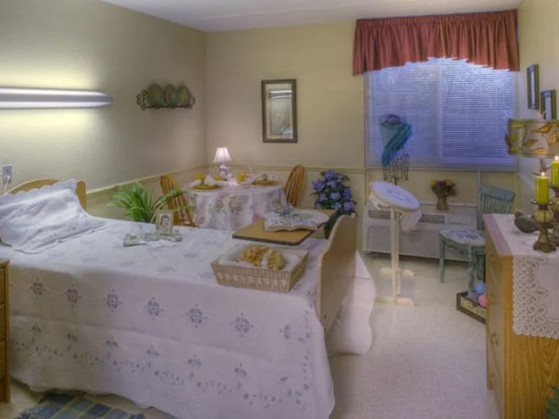 Martha Coker Green House Home - Nursing Home in Yazoo City, MS photo 2