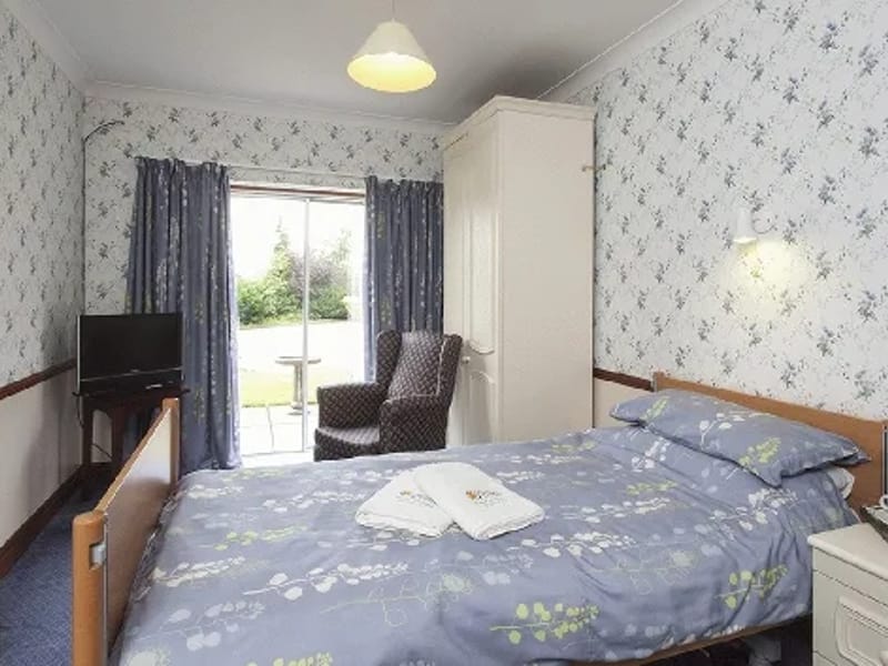 Clement Court - Assisted Living in Stoke-On-Trent, England photo 3