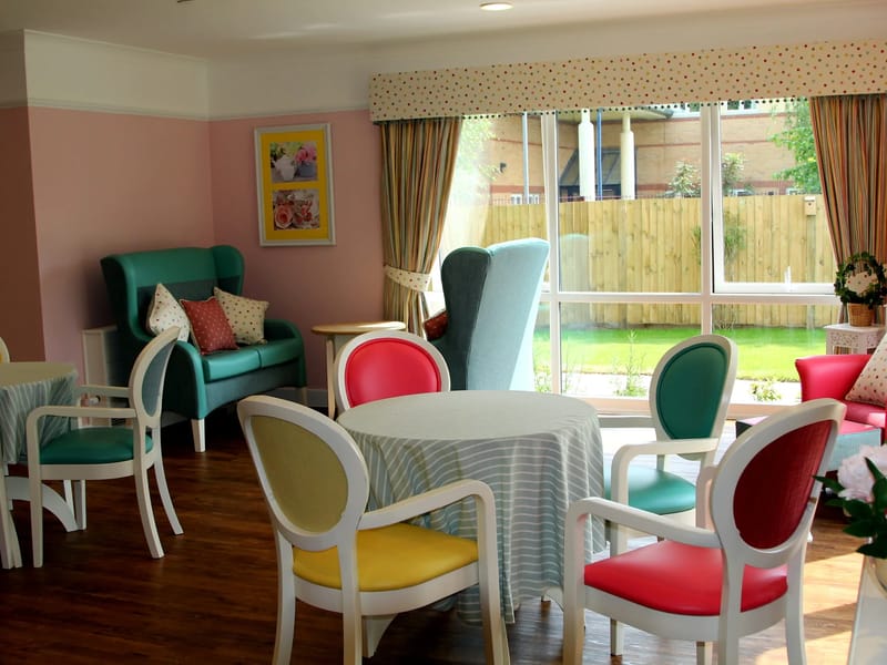 Hartford Court - Assisted Living in Portsmouth, England photo 2