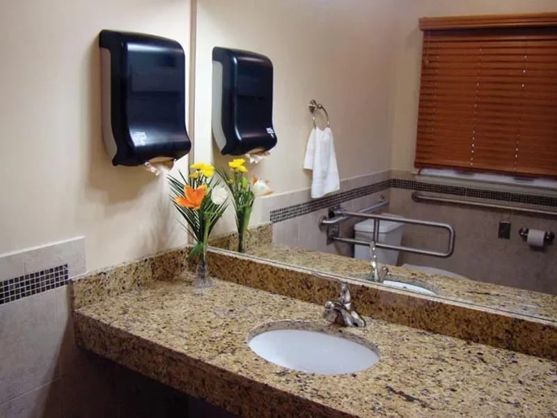 Apple Rehab Cromwell - Nursing Home in Cromwell, CT photo 1