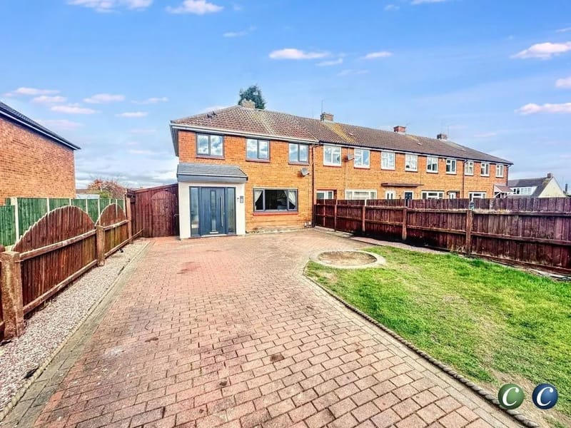 Langston Care Limited - 37 Hill Top View - Assisted Living in Rugeley, England photo 3