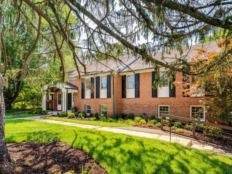 Paragon Assisted Living Mclean, Llc - Assisted Living in Mc Lean, VA photo 3