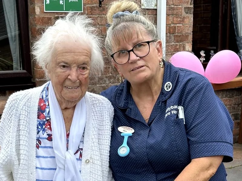 Hollybank Nursing Home - Nursing Home in Worksop, England photo 1