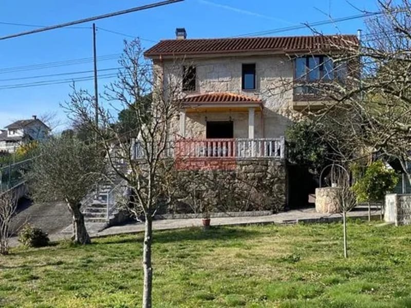 Viviendas tuteladas Residencial Lagunas 1 y 2 - Hogar de Ancianos in Ourense, Galicia photo 2