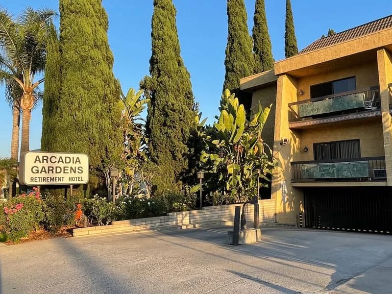 Arcadia Gardens Retirement Hotel - Assisted Living in Arcadia, CA photo 1