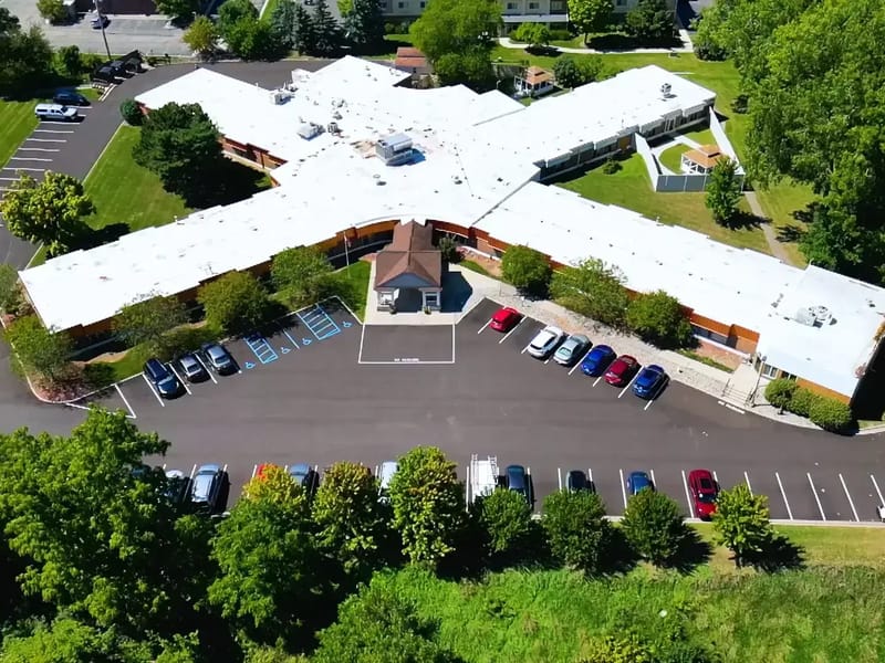 Medilodge of Lansing - Nursing Home in Lansing, MI photo 2