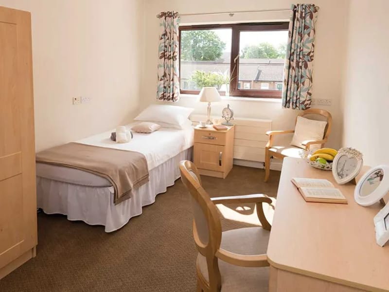 Ashcroft - Assisted Living in Bradford, England photo 2