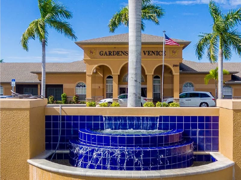 Gardens Of Venice Retirement Residence - Assisted Living in Venice, FL photo 2