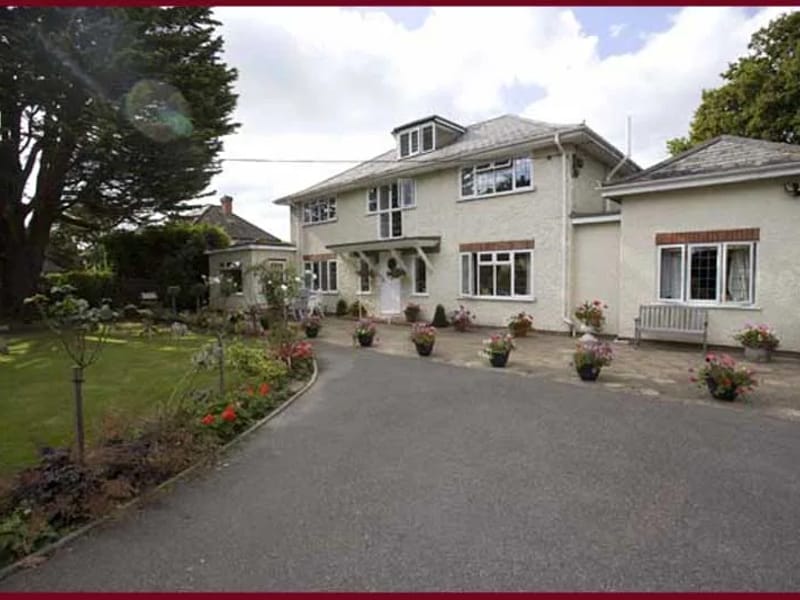 Freegrove Care Home - Nursing Home in Lymington, England photo 2