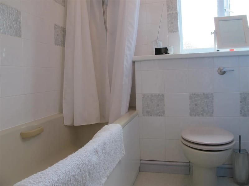 Cornfields - Assisted Living in Basingstoke, England photo 3