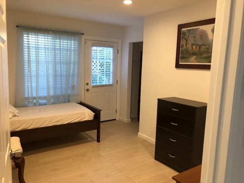 Ankerton Suite - Assisted Living in Lake Forest, CA photo 3