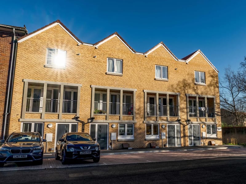 Kingshill Court in Harrow, England photo 2
