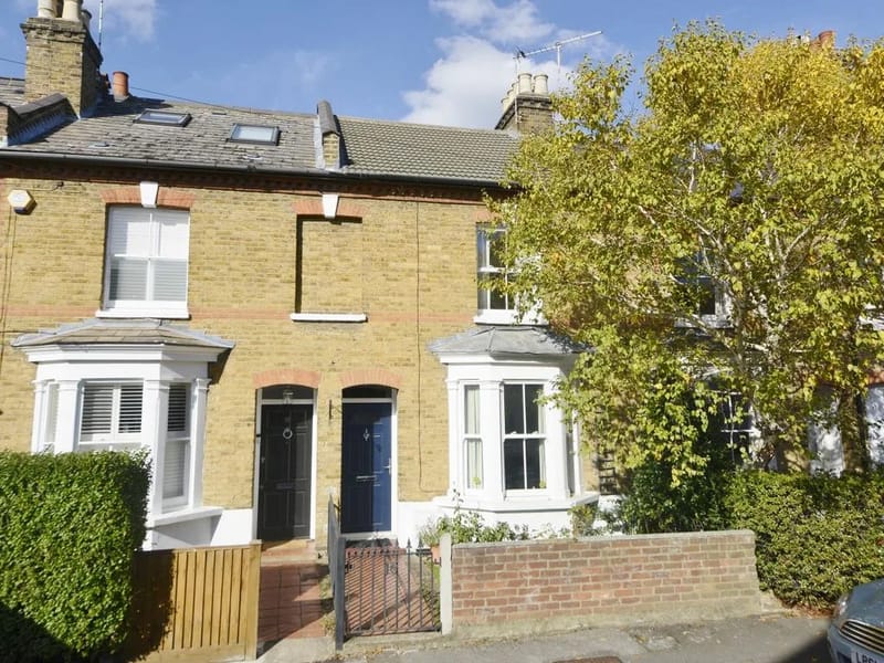 89 Heathfield North - Assisted Living in Twickenham, England photo 2