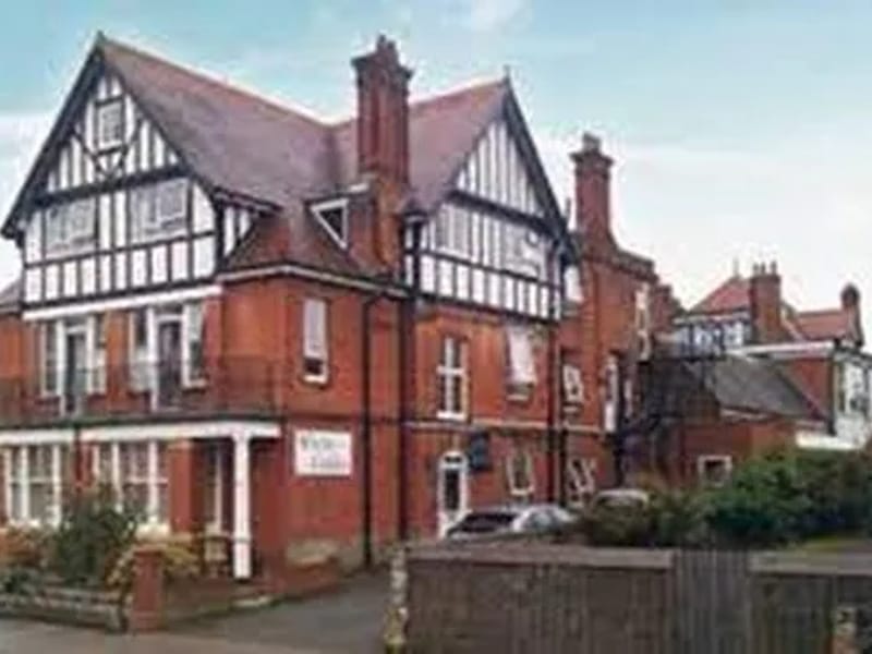 Bywell House Care Home - Nursing Home in Worthing, England photo 1