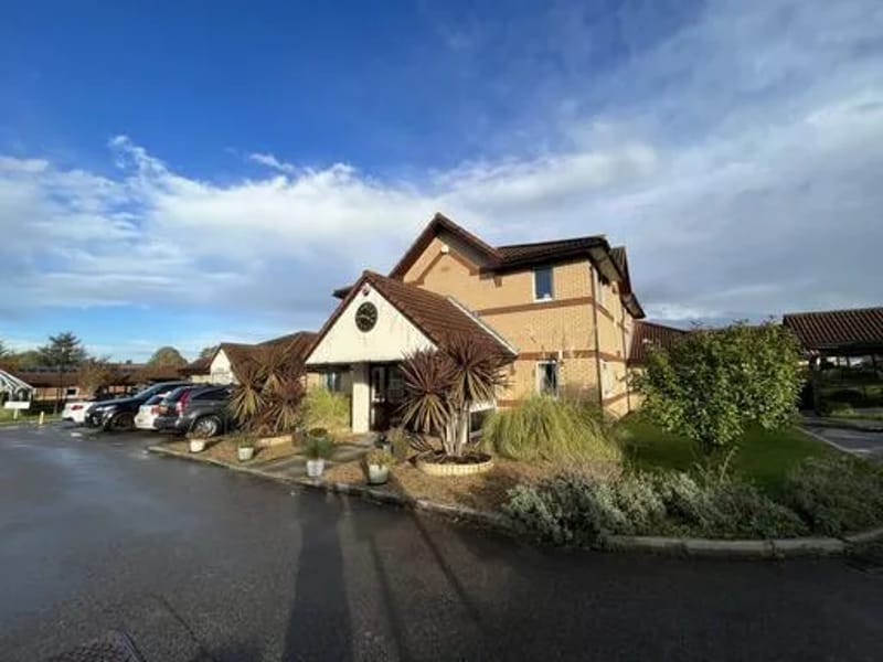 Priory Mews Care Home - Assisted Living in Dartford, England photo 3